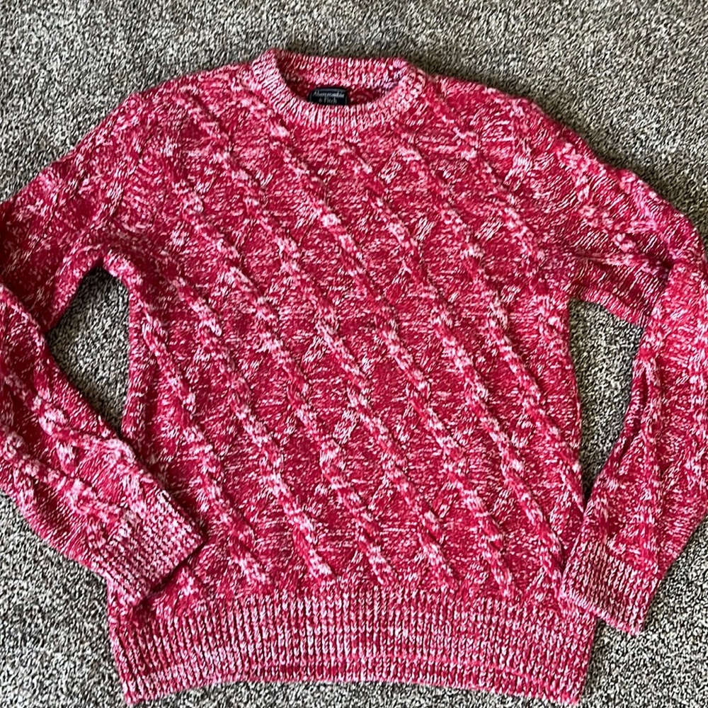 A&F men’s knit sweater. Red & white, size L. Worn minimally.